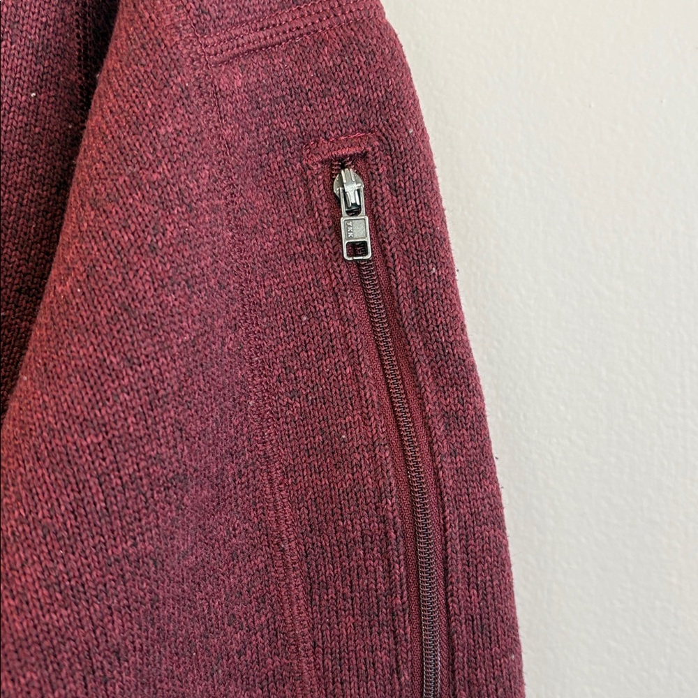 Patagonia Women's Better Sweater Burgundy/Red 1/4 Zip - Picture 3 of 6